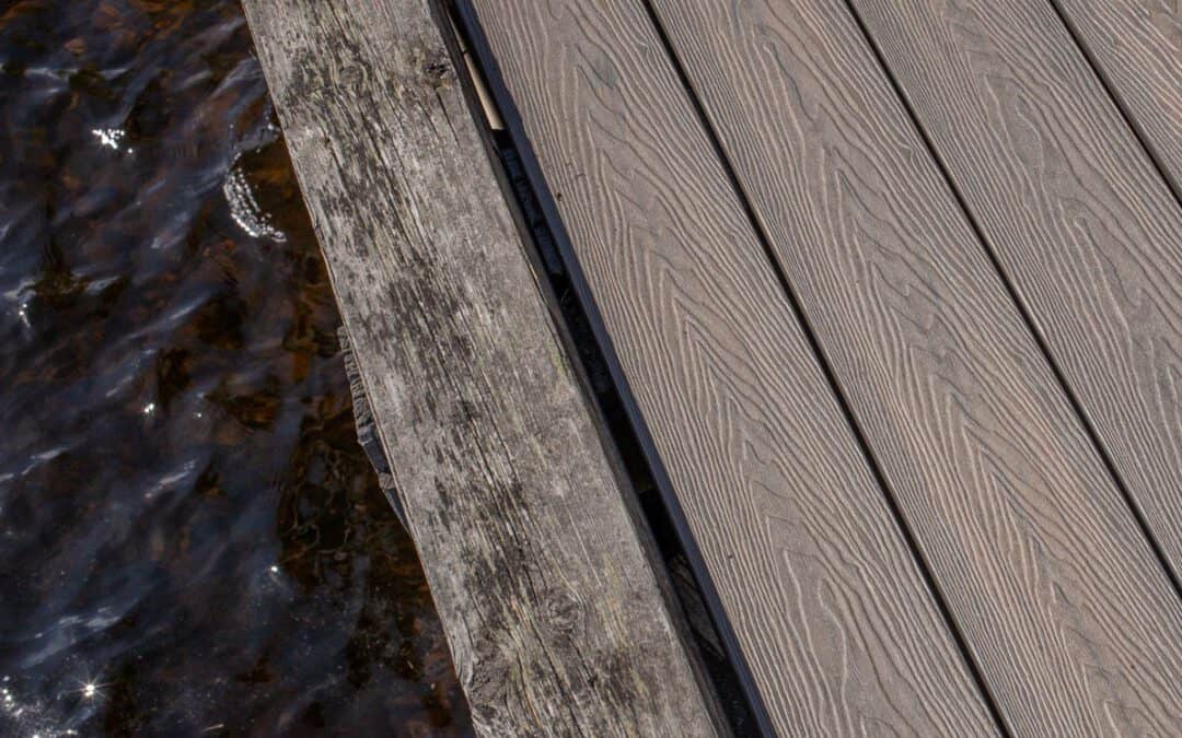 Follsjaa Terrassegulv i massiv og solid gjennomføring